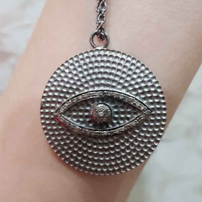 Beautifully Designed Evil Eye In Round Disk Pave Diamond Pendent