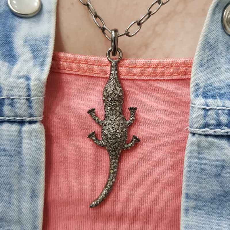 925 Sterling Silver Pave Diamond Alligator Pendent