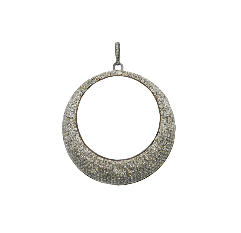 Round Designer Fancy Style Pendent With Pave Diamond