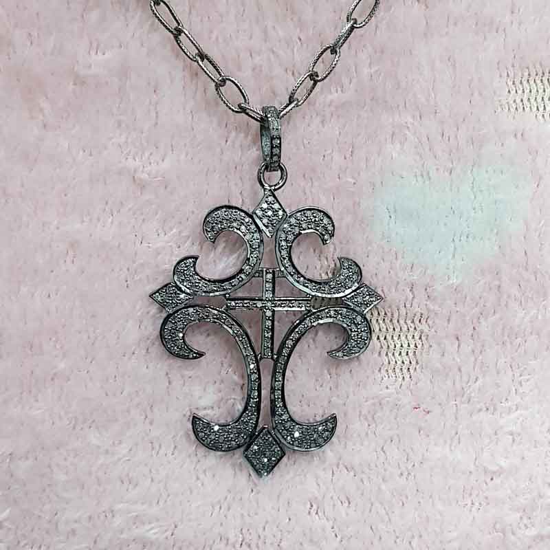 925 Solid Sterling Silver Handmade Pave Diamond Fancy Cross Pendant