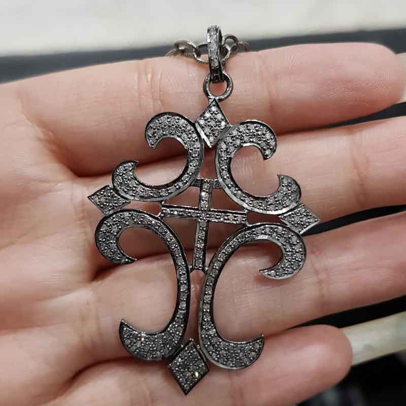 925 Solid Sterling Silver Handmade Pave Diamond Fancy Cross Pendant