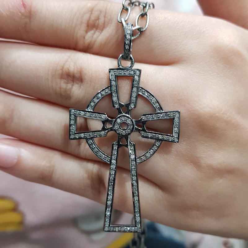 Natural Pave Diamond Gorgeous Cross Pendent