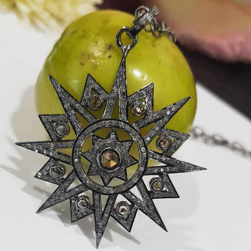 Sunburst pendent With Shiny Pave Diamond