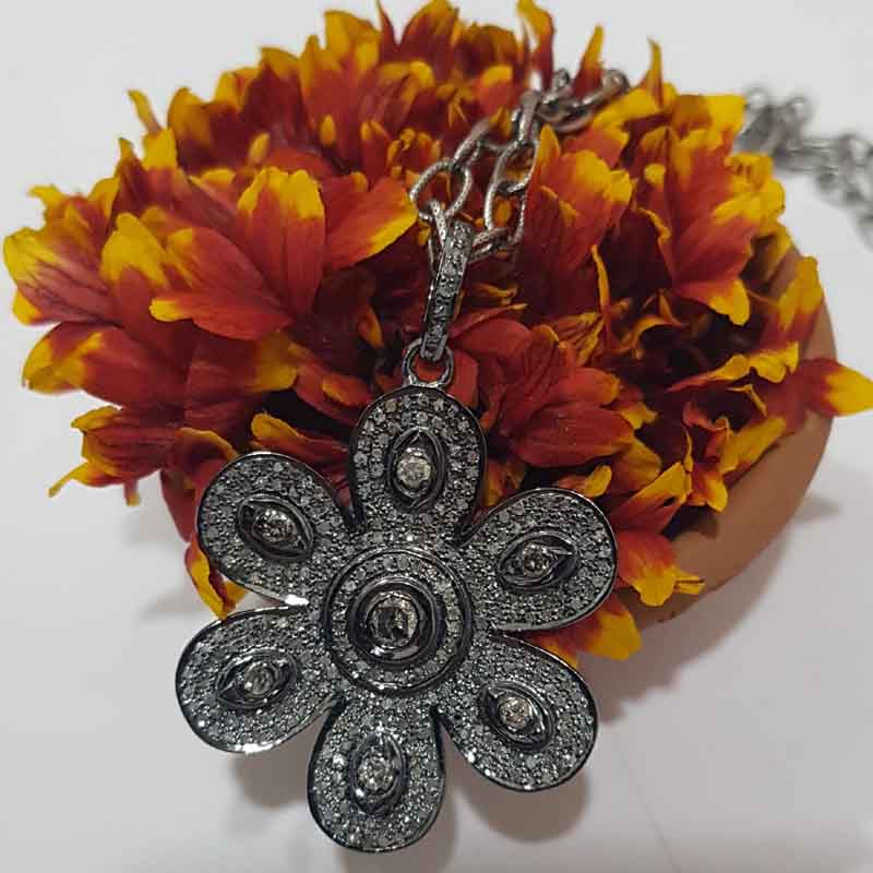 Fully Pave Diamond Handmade Designer Flower Pendent