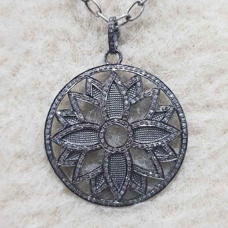 Stunning Flower Pendent