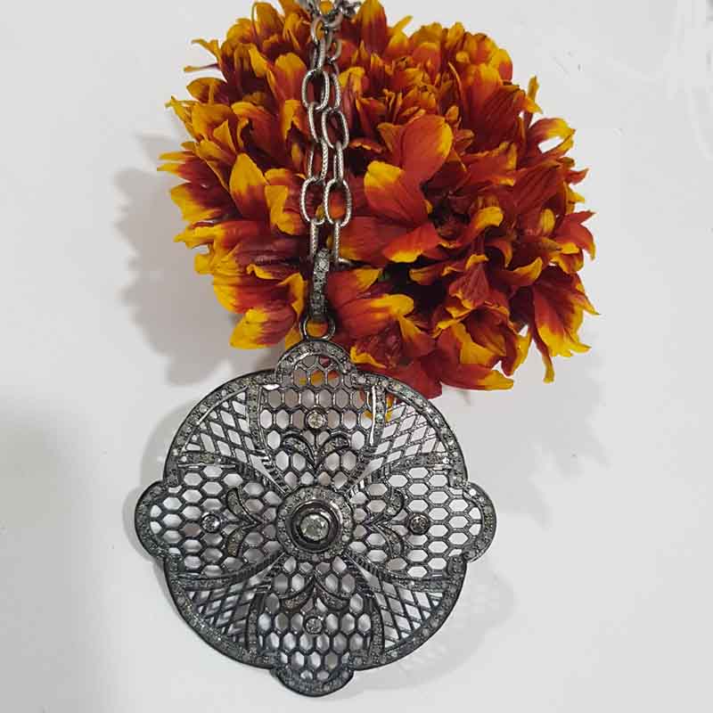 Lovely Flower Designed Pave Diamond Pendent