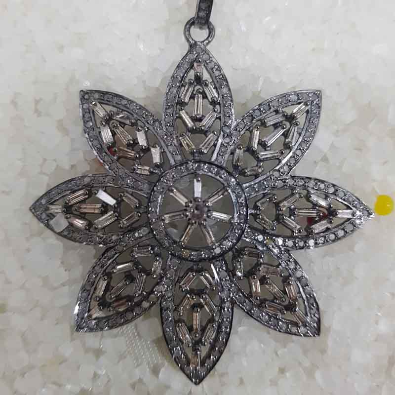 Natural Pave Diamond And Baguette Flower Pendent