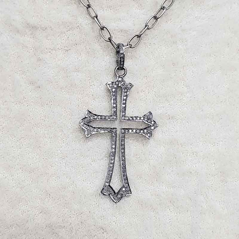 Stylish Pave Diamond Cross Pendent