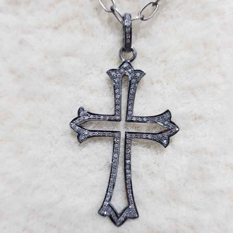 Stylish Pave Diamond Cross Pendent