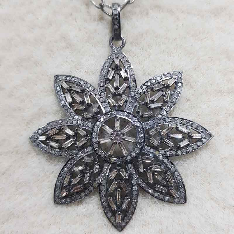 Natural Pave Diamond And Baguette Flower Pendent