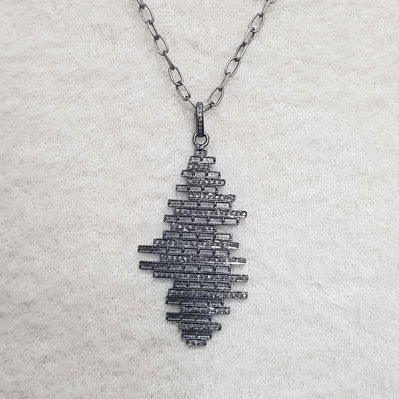 Zigzag Pendent With Pave Diamond Layers