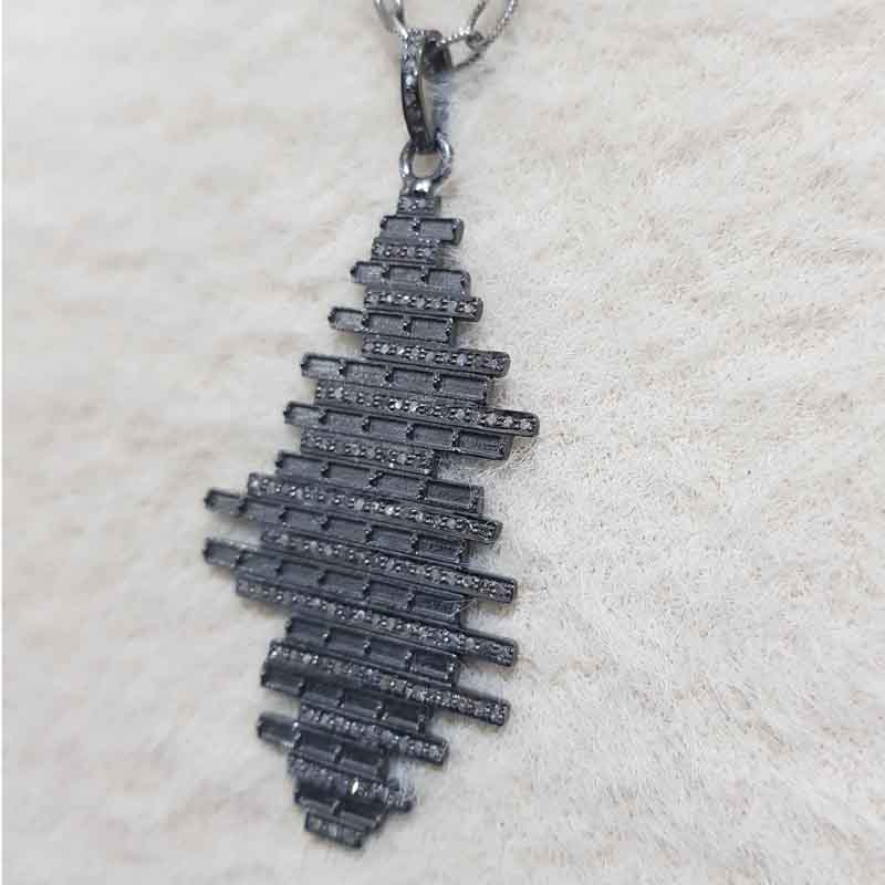 Zigzag Pendent With Pave Diamond Layers