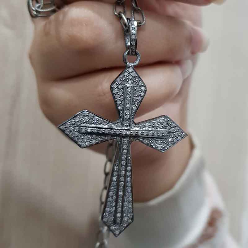 Stylish Cross Pendent With pave Diamond layers