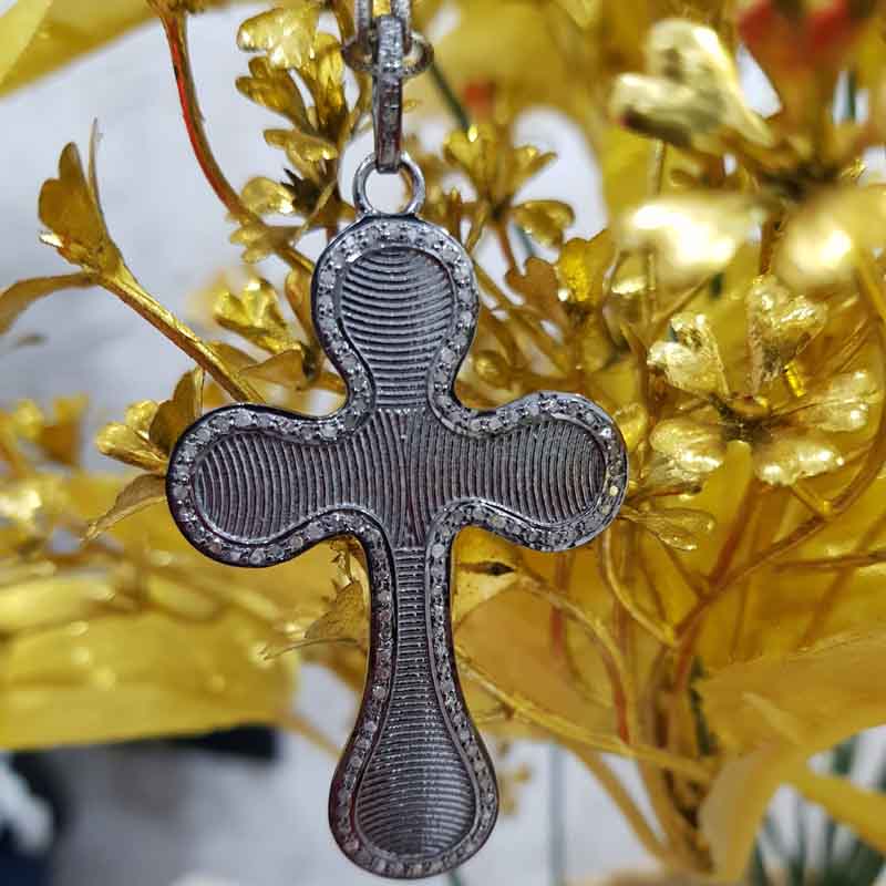 Finish 925 Sterling Silver Cross Pendent