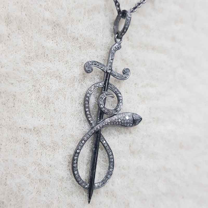 Beautifully Designed Pave Diamond Snake Pendent