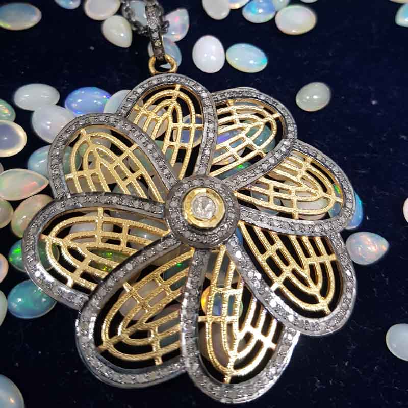 Shiny Yellow And Black Pave Diamond Handmade Designer Flower Pendent