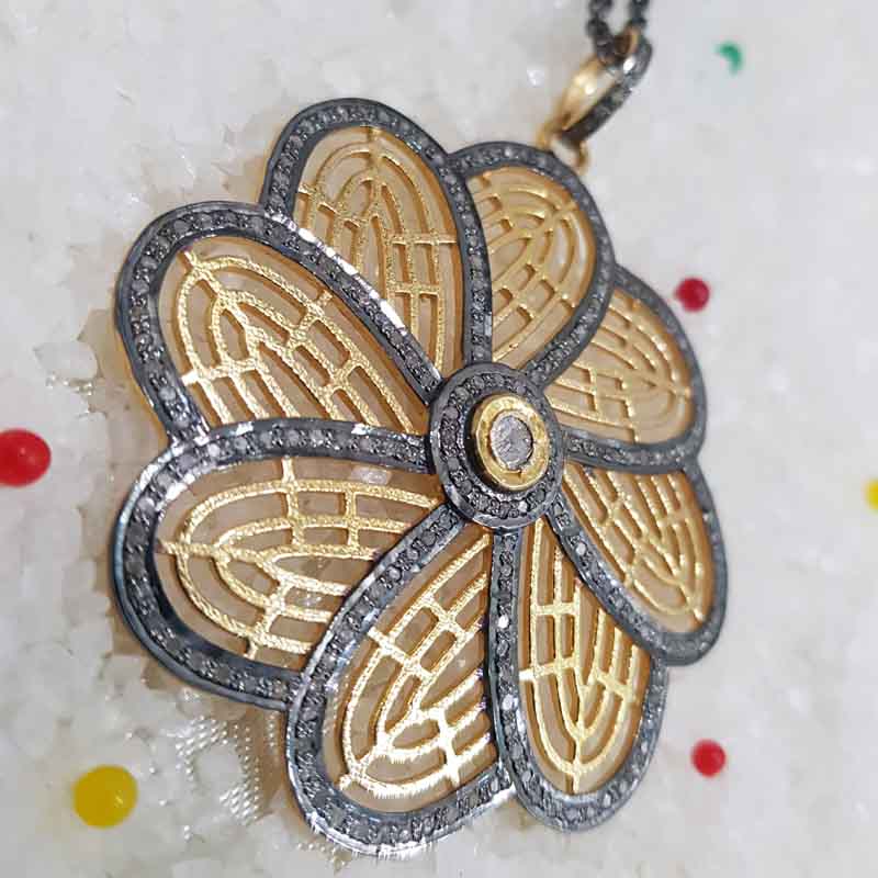 Shiny Yellow And Black Pave Diamond Handmade Designer Flower Pendent