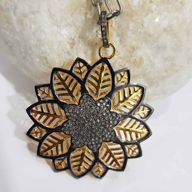 Yellow And Black Beautifully Designed Flower pendent