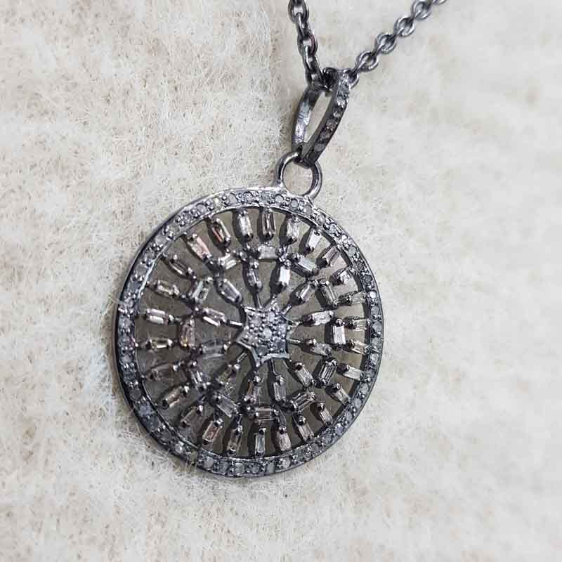 Handmade Designer Round Pendent With Pave Diamonds And Baguette Stone