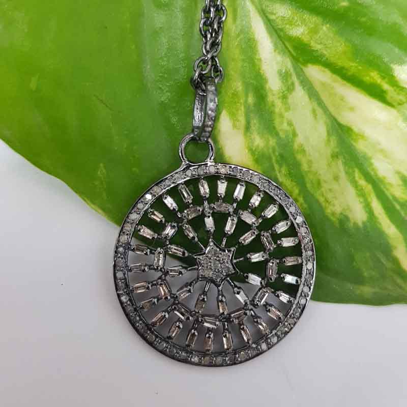 Handmade Designer Round Pendent With Pave Diamonds And Baguette Stone