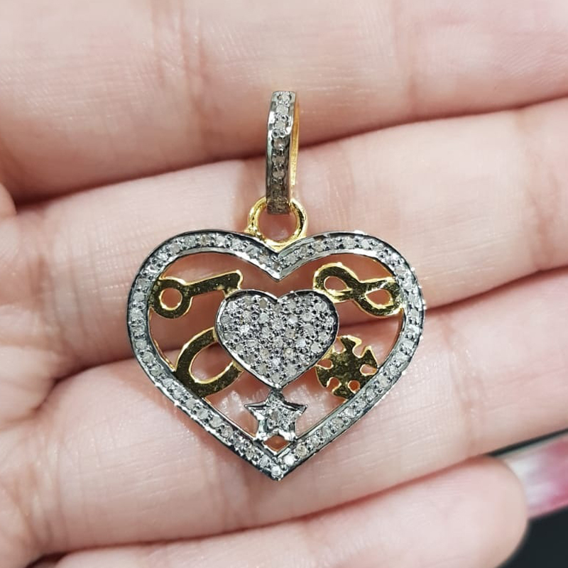 Attractive Pave Diamond Handmade Fancy Designer Heart pendant