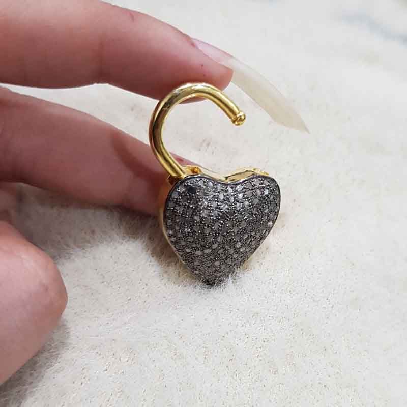 Decorous Heart Style Yellow plated Pave Diamond Designer Push Lock