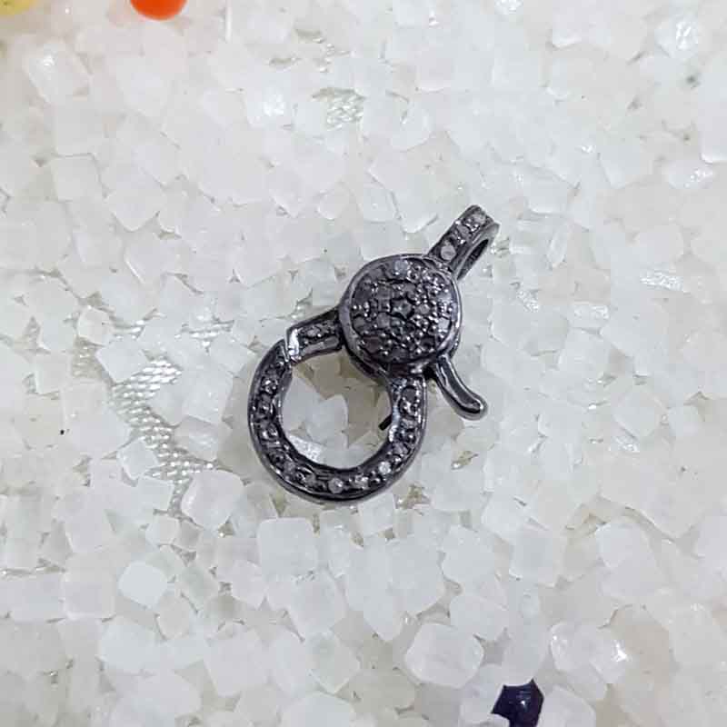 Round Designed Handmade Style Spring Lock With pave layers