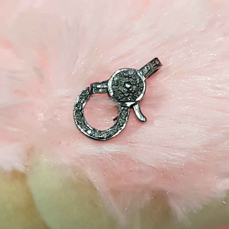 Round Designed Handmade Style Spring Lock With pave layers