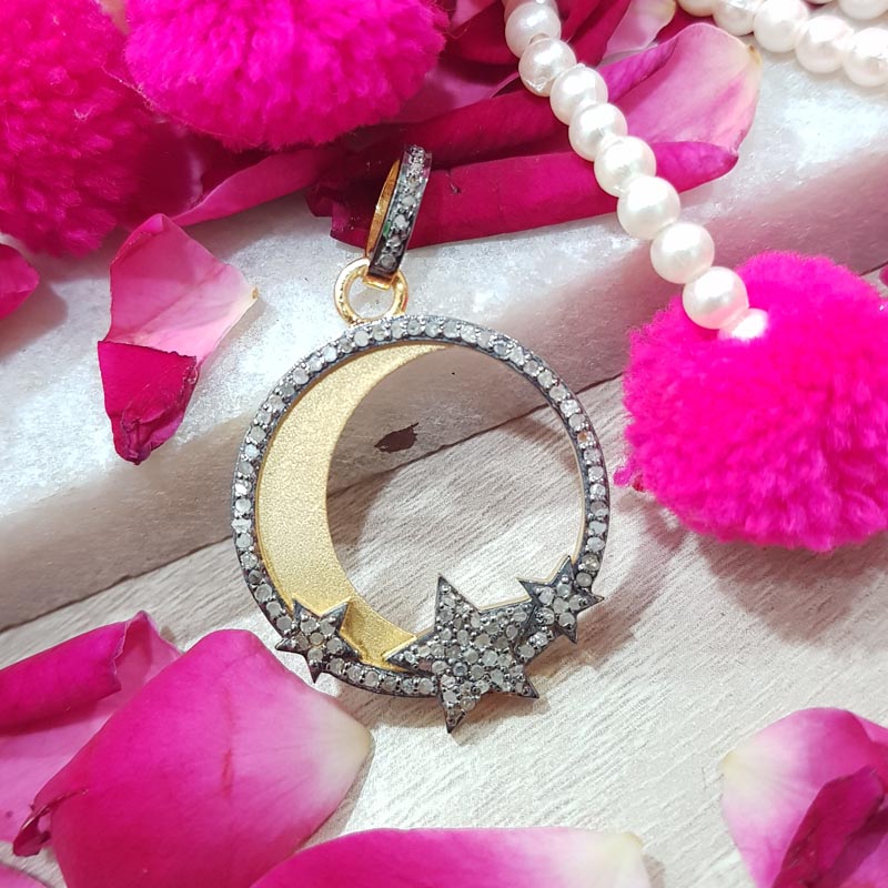 Attractive Pave Diamond Handmade Fancy Designer Moon Pendant  With Star