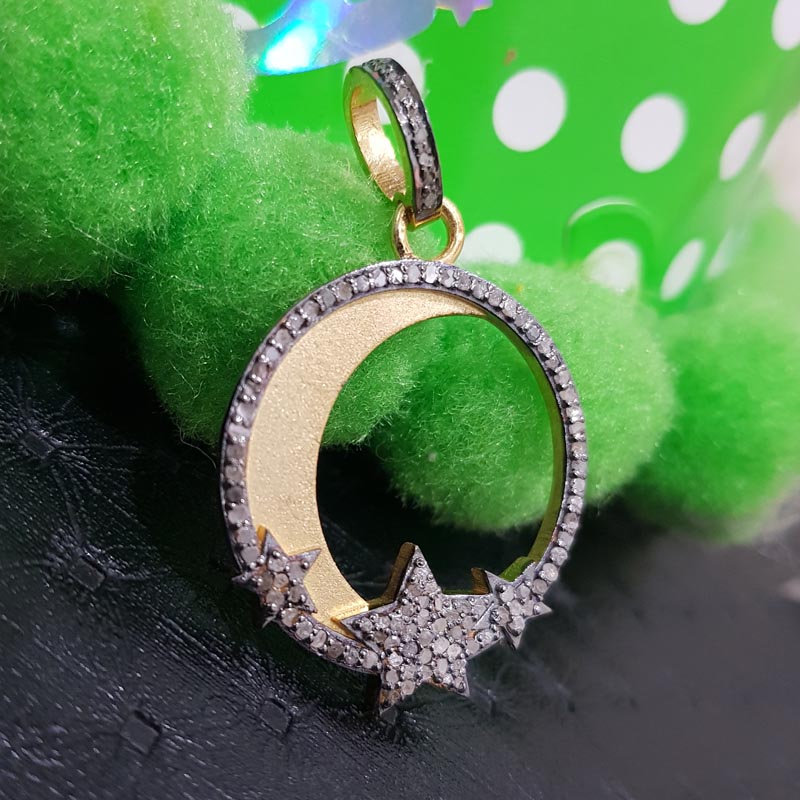 Attractive Pave Diamond Handmade Fancy Designer Moon Pendant  With Star