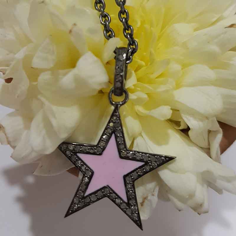 Small Star Pendent With Pave Diamond Layers