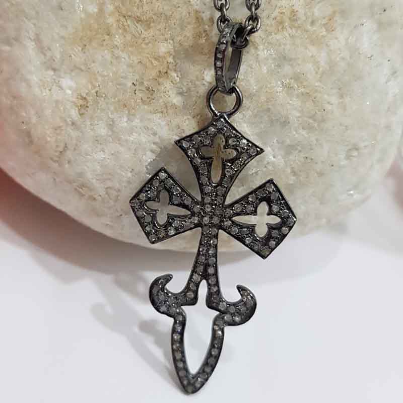 Cross Designed Natural Pave Diamond Pendent