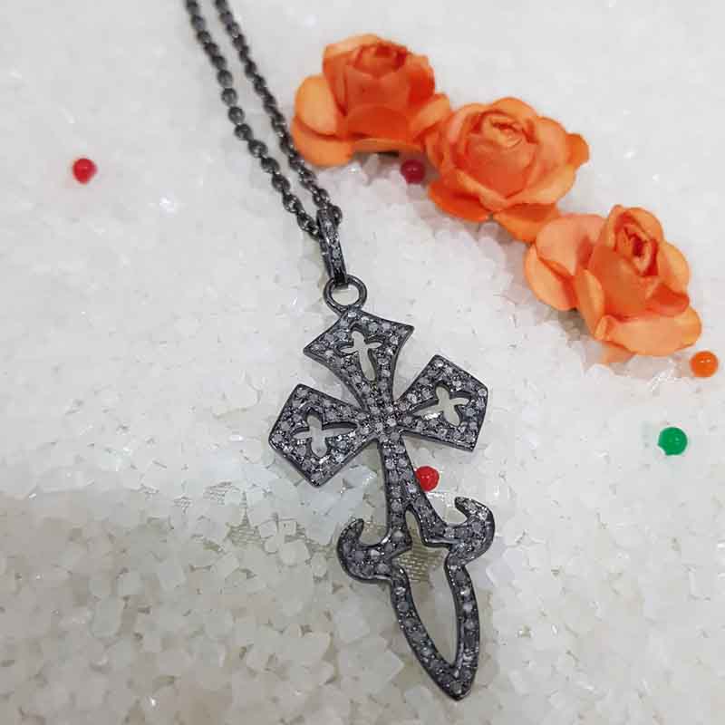 Cross Designed Natural Pave Diamond Pendent