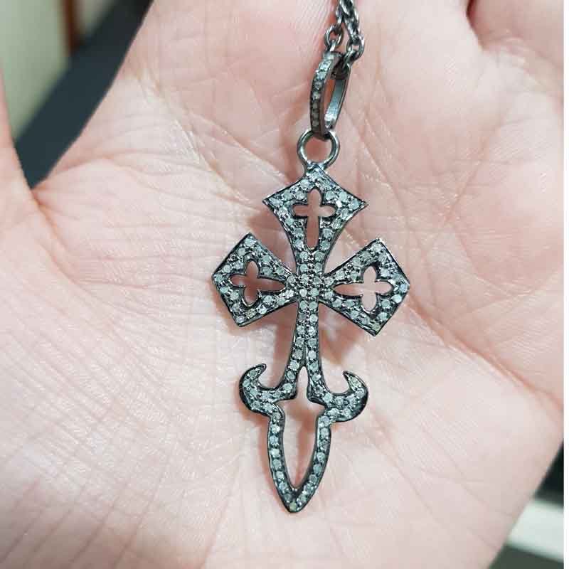 Cross Designed Natural Pave Diamond Pendent