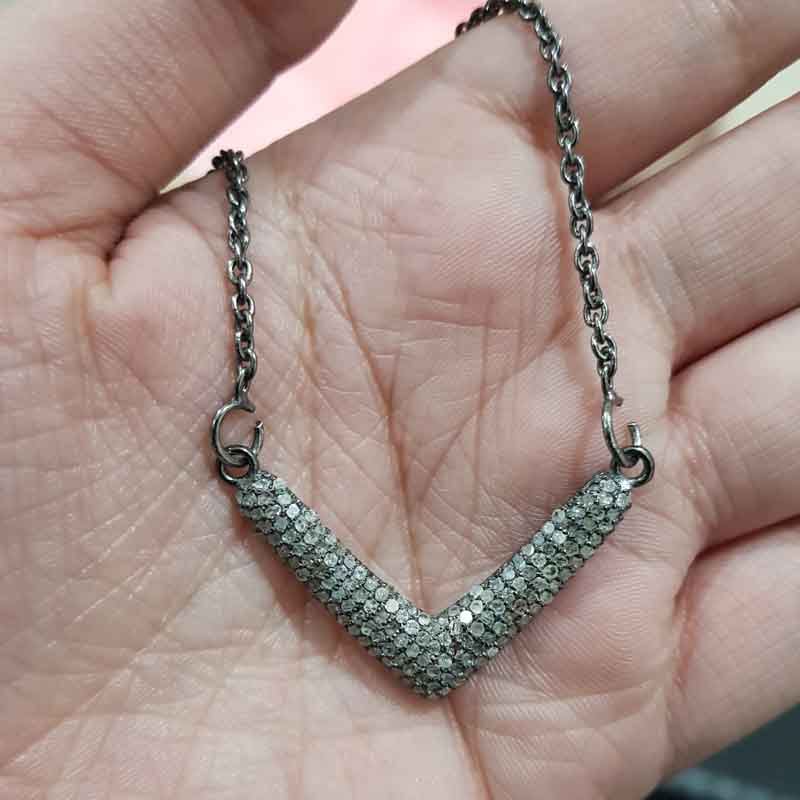 V Shaped Necklace Designed Pave Diamond Pendent