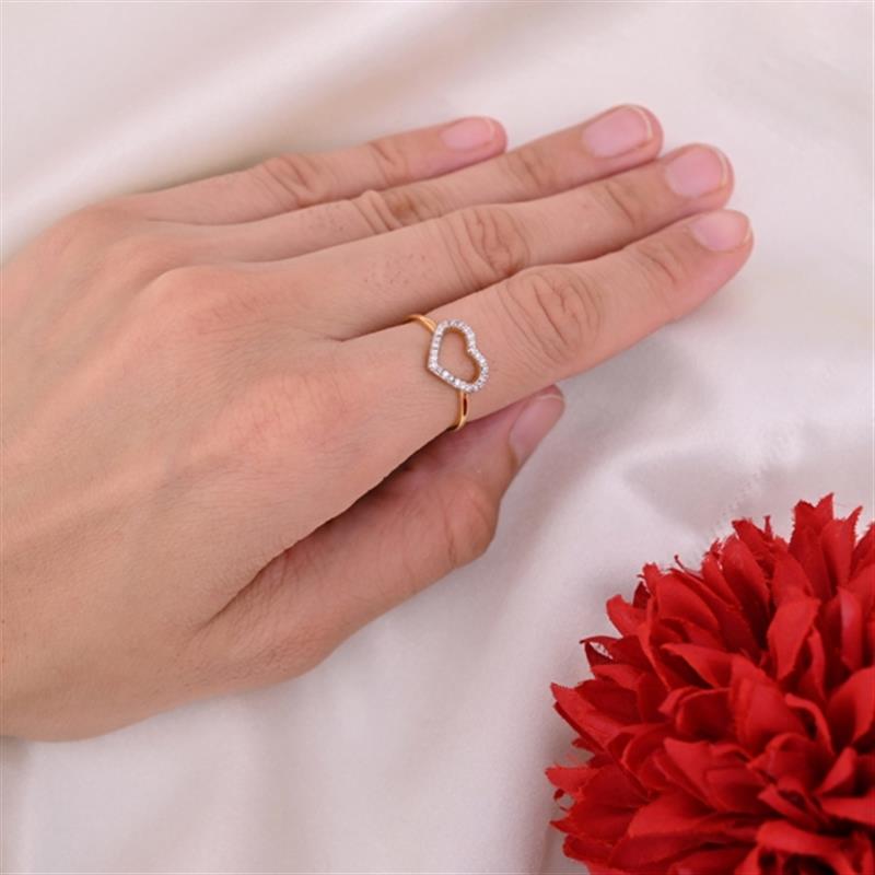 14 KT. DIAMOND HALO HEART RING