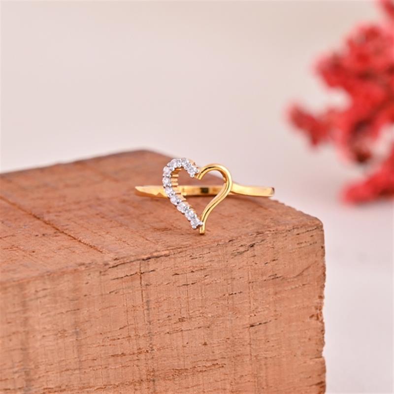 14 KT.  HALF DIAMOND HEART GOLD RING