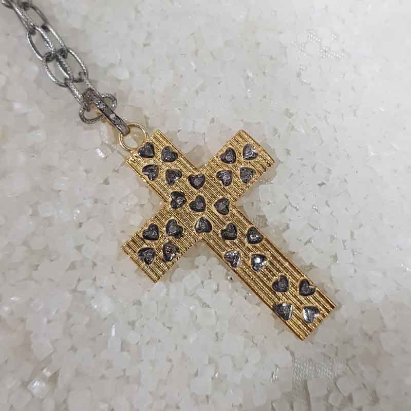 Cross pendent With Little Pave Hearts