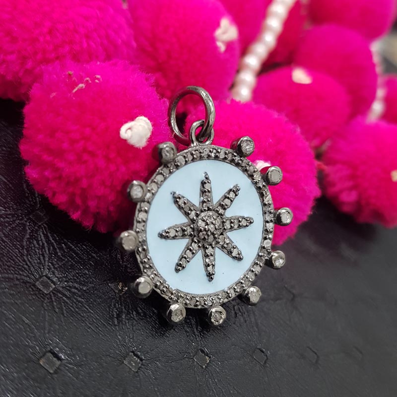 Good Looking Handmade Designer Round Pendant With Pave Diamond