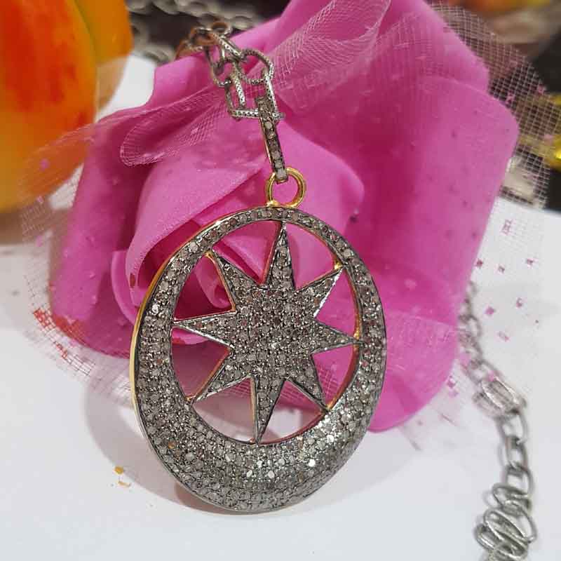 Fully Pave Diamond Setting Star Pendent