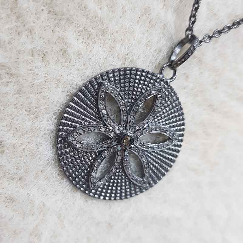 Round With Flower Style Beautiful Pave Diamond Handmade Fancy Pendant