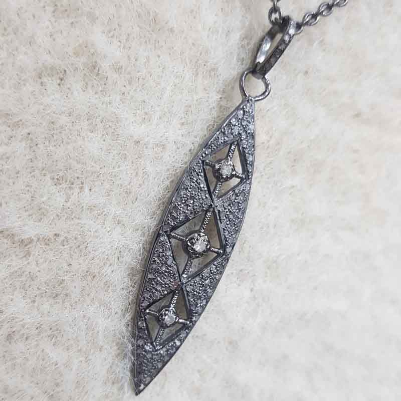 Antique Finish Designer Arrowhead Pendent