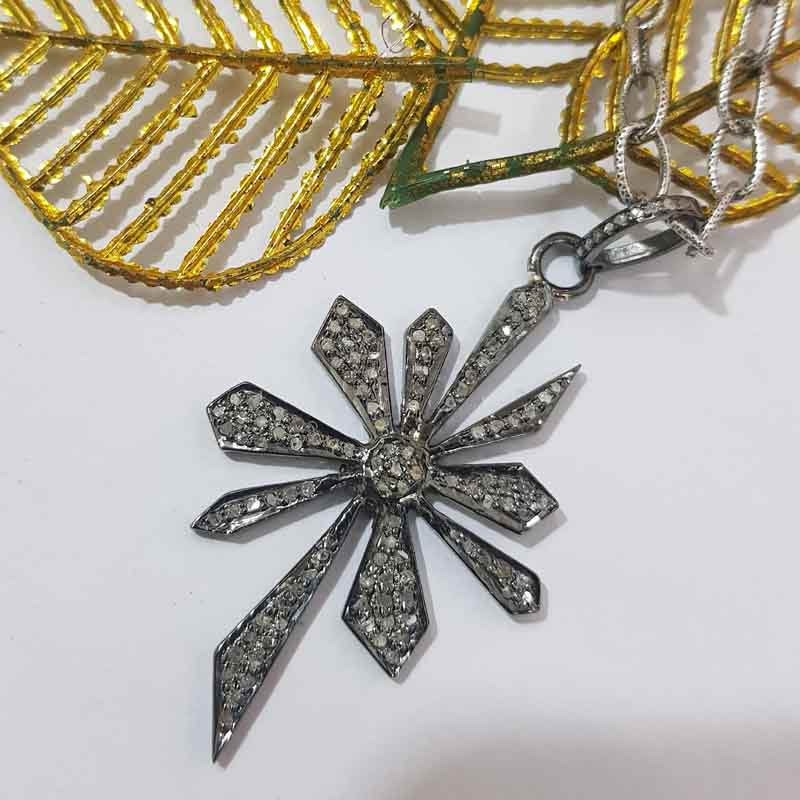 Flower Style Pave Diamond 925 Sterling Silver Pendent