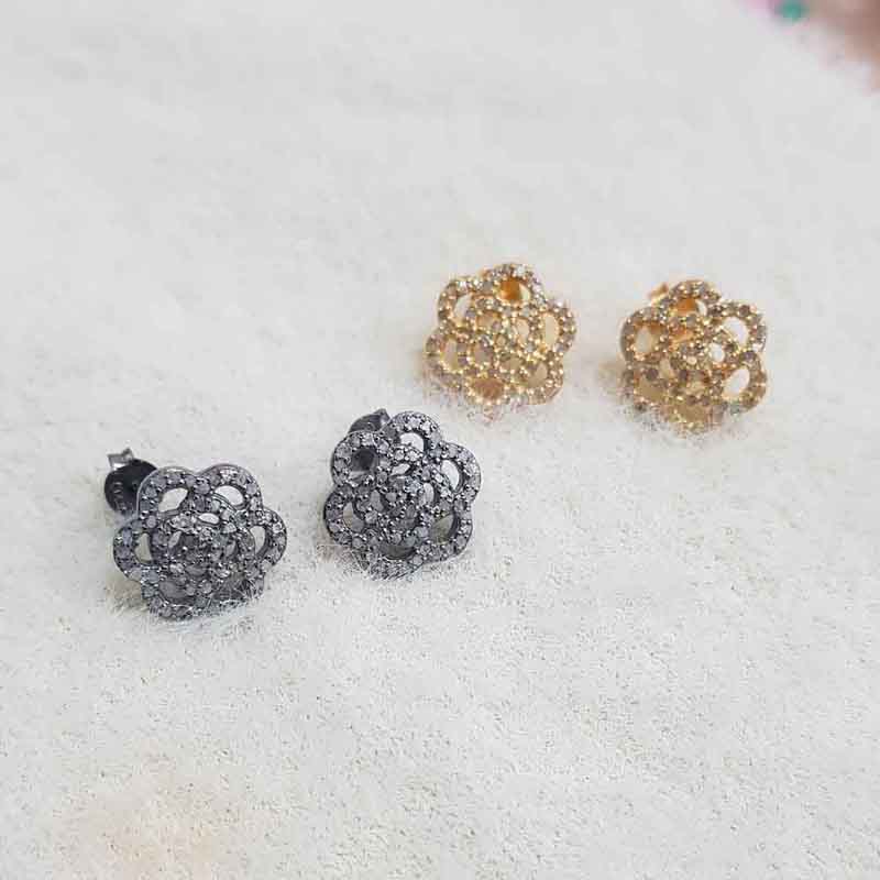 Stunning 925 Sterling Silver Pave Diamond Flower Design Earrings