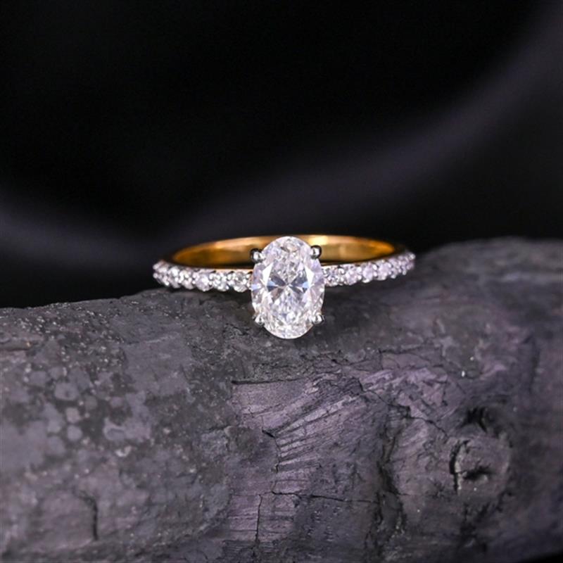 14 K GOLD SOLITAIRE DIAMOND ENGAGEMENT RING