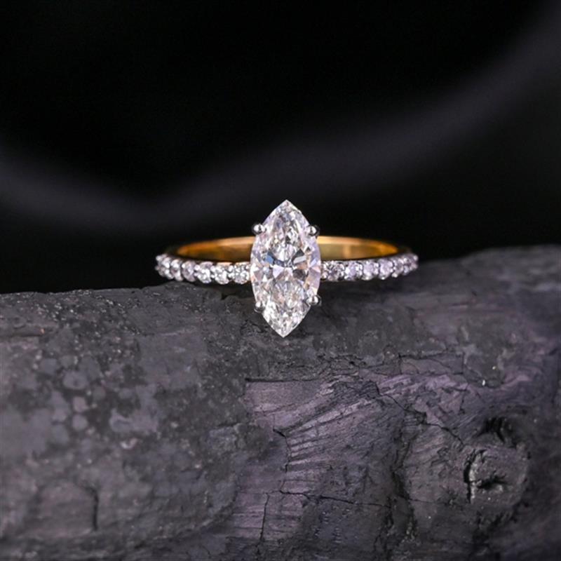 14 KT. DIAMOND SOLITAIRE RING