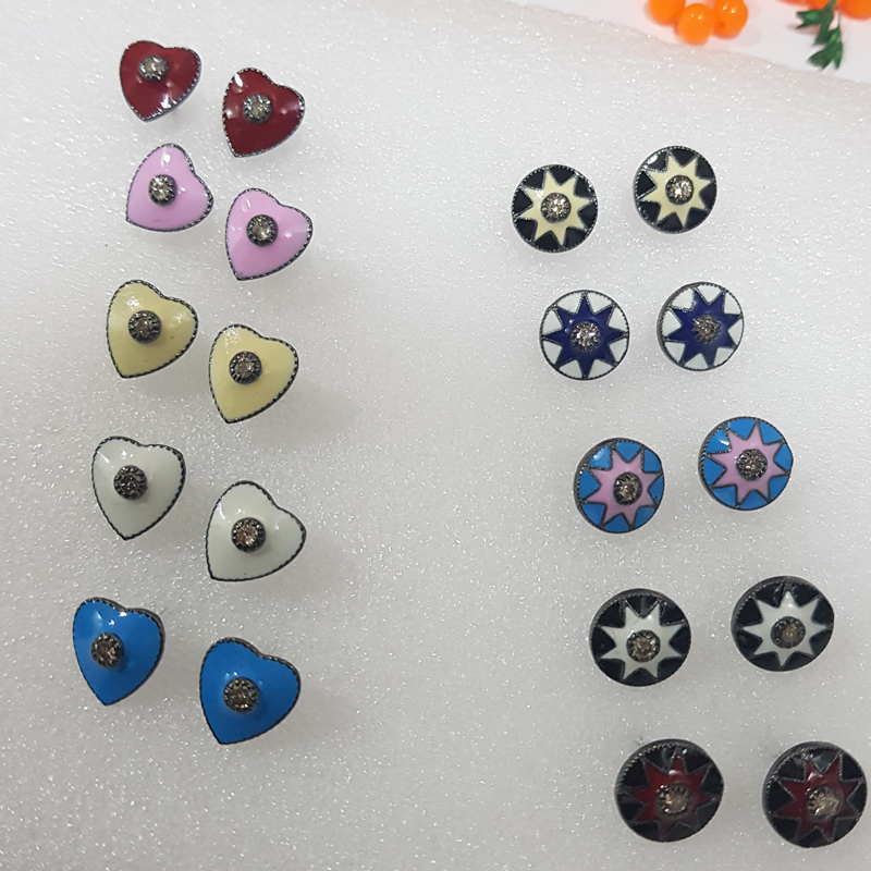 Glorious Designer Beautiful Little Enamel Stud/Earrings