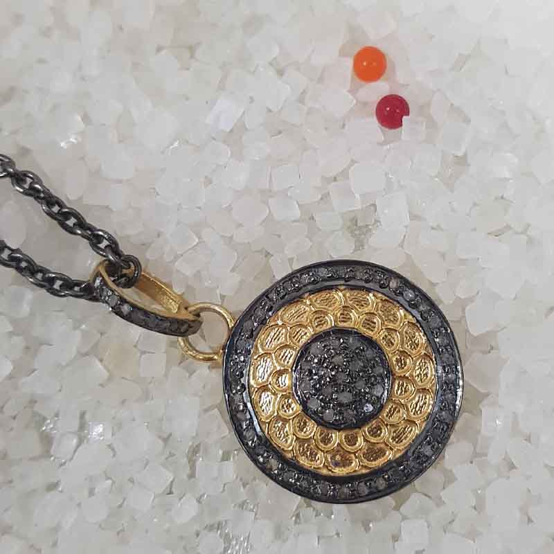 Yellow And Black Beautiful Round Designer pendent