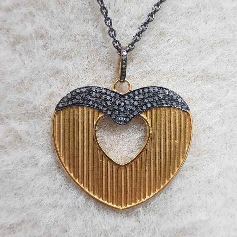 Beautifully Designed Heart Pendent With Pave Layers