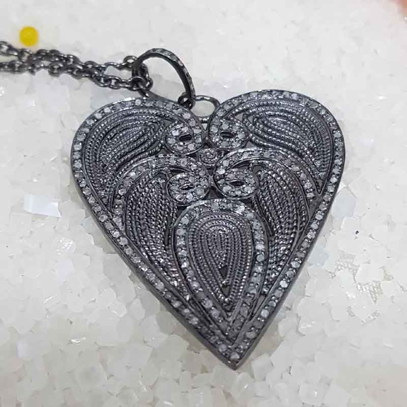 Good Looking Heart Pendent With Pave Diamond Layers